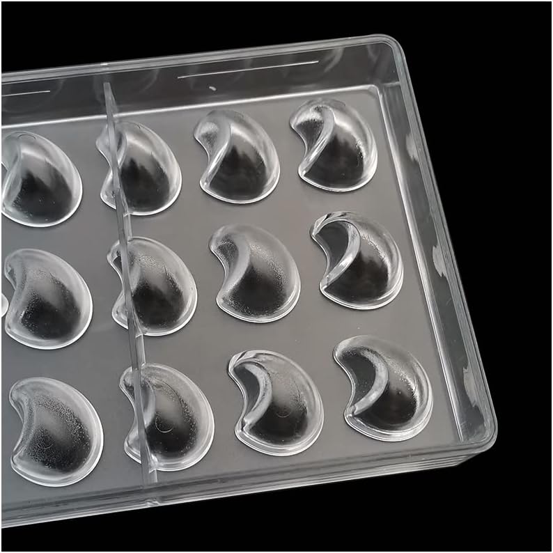 19366 / crescent moon chocolate mold