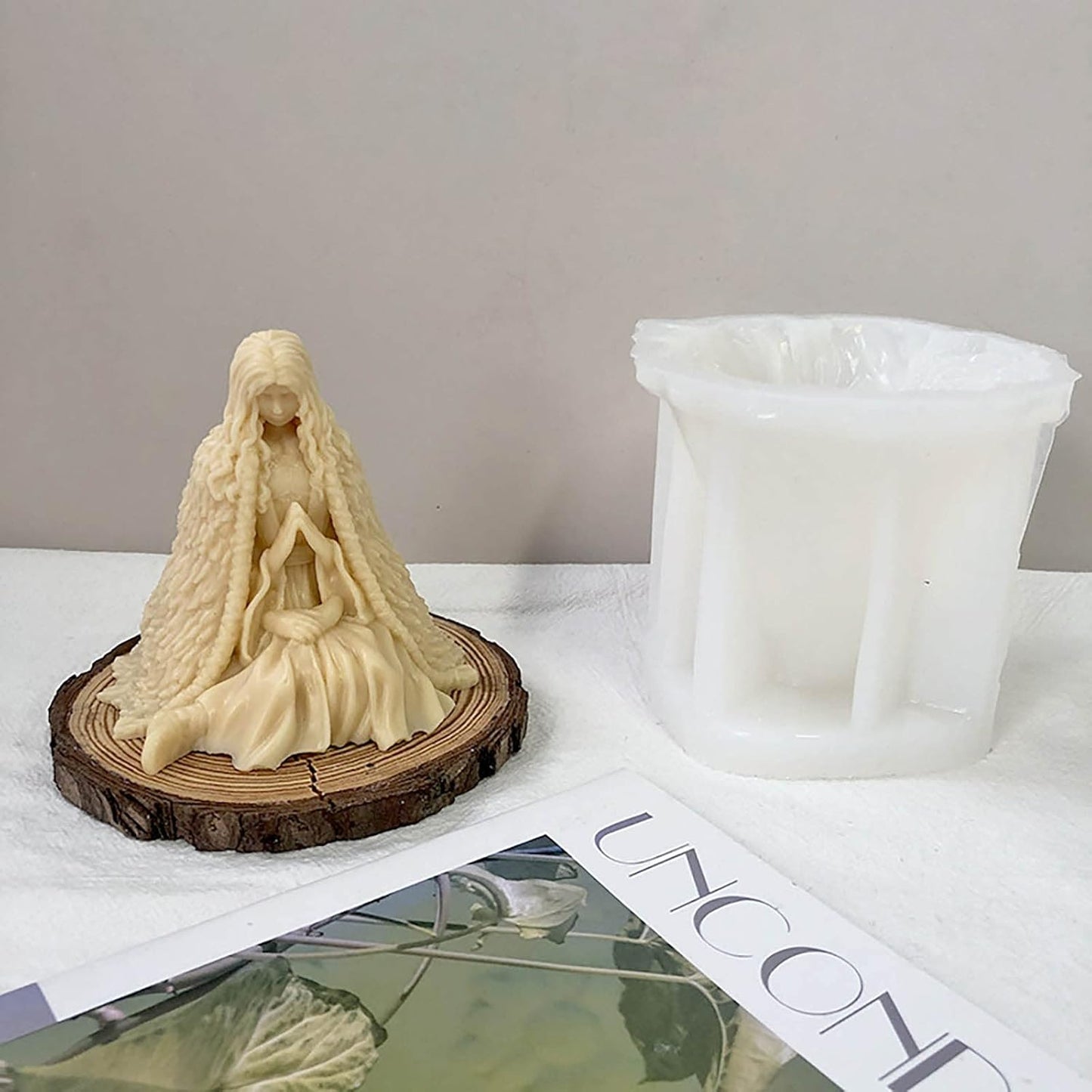 F20-H-0866 witch candle molds