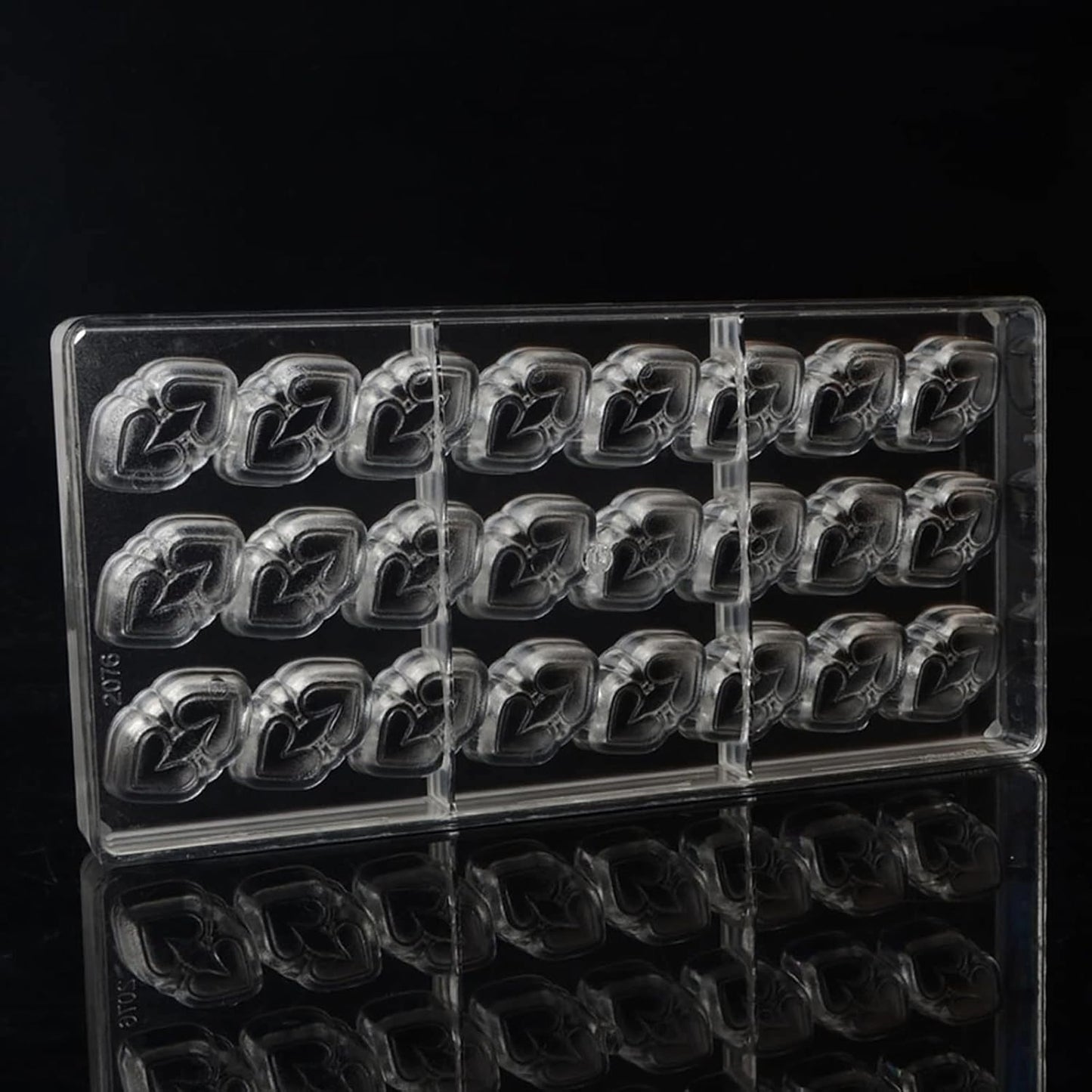 polycarbonate molds for chocolate