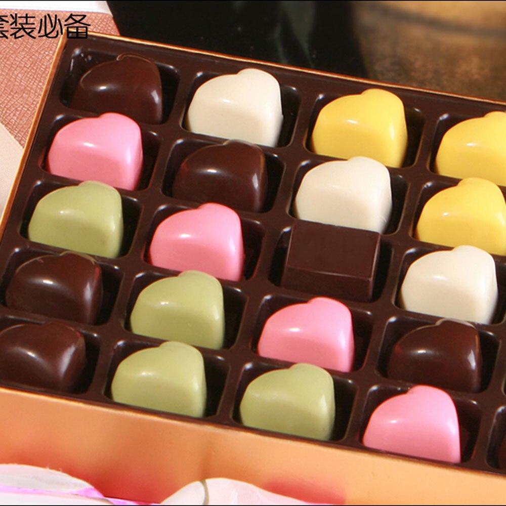 19268 / Heart Chocolate Plastic Candy Molds