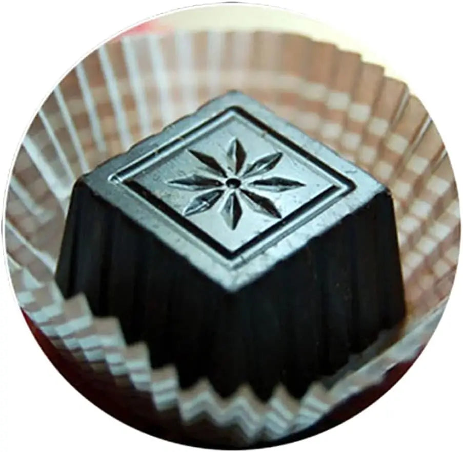 19271 / Square Chocolate Molds Plastic Candy Mold For Gifts 21 Cavity