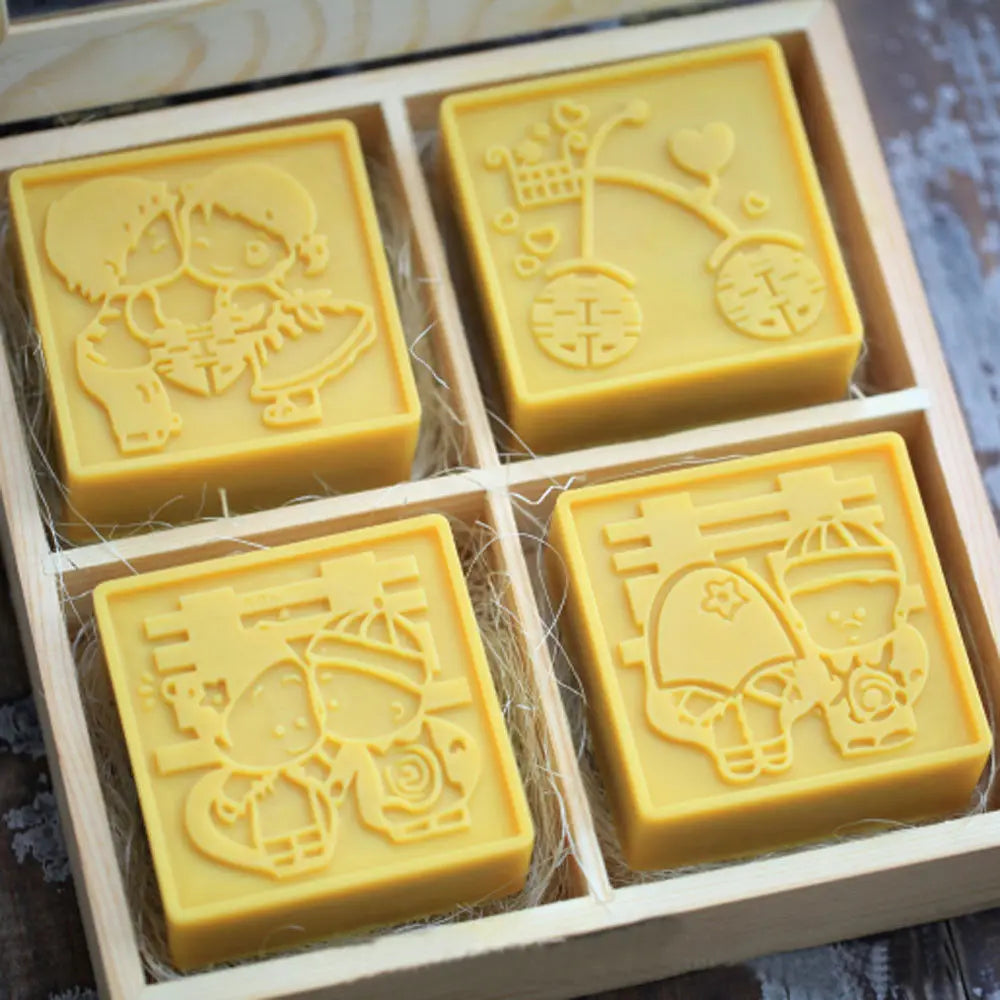 Grainrain 4pcs/set Wedding Mold Silicone Soap Bar Mold Round Handmade Craft Candle Resin Mold