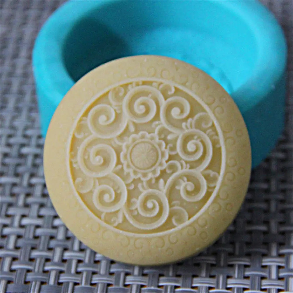 Grainrain Silicon Soap Mold Classical Round Flower DIY Craft Handmade Silicone Soap Mould