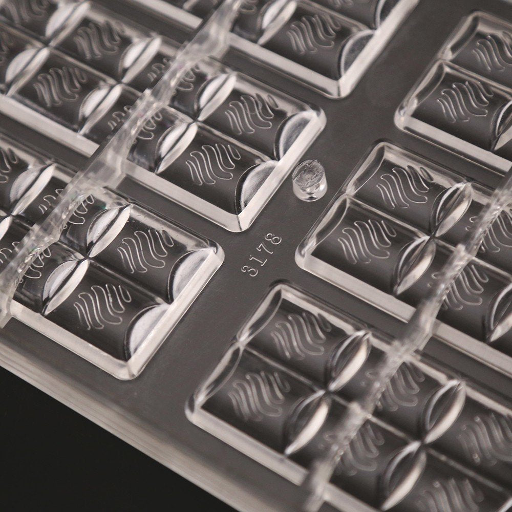 thick chocolate bar molds
